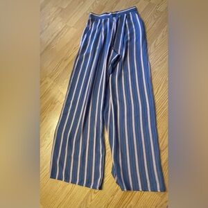 Elastic waist, wide leg pants
